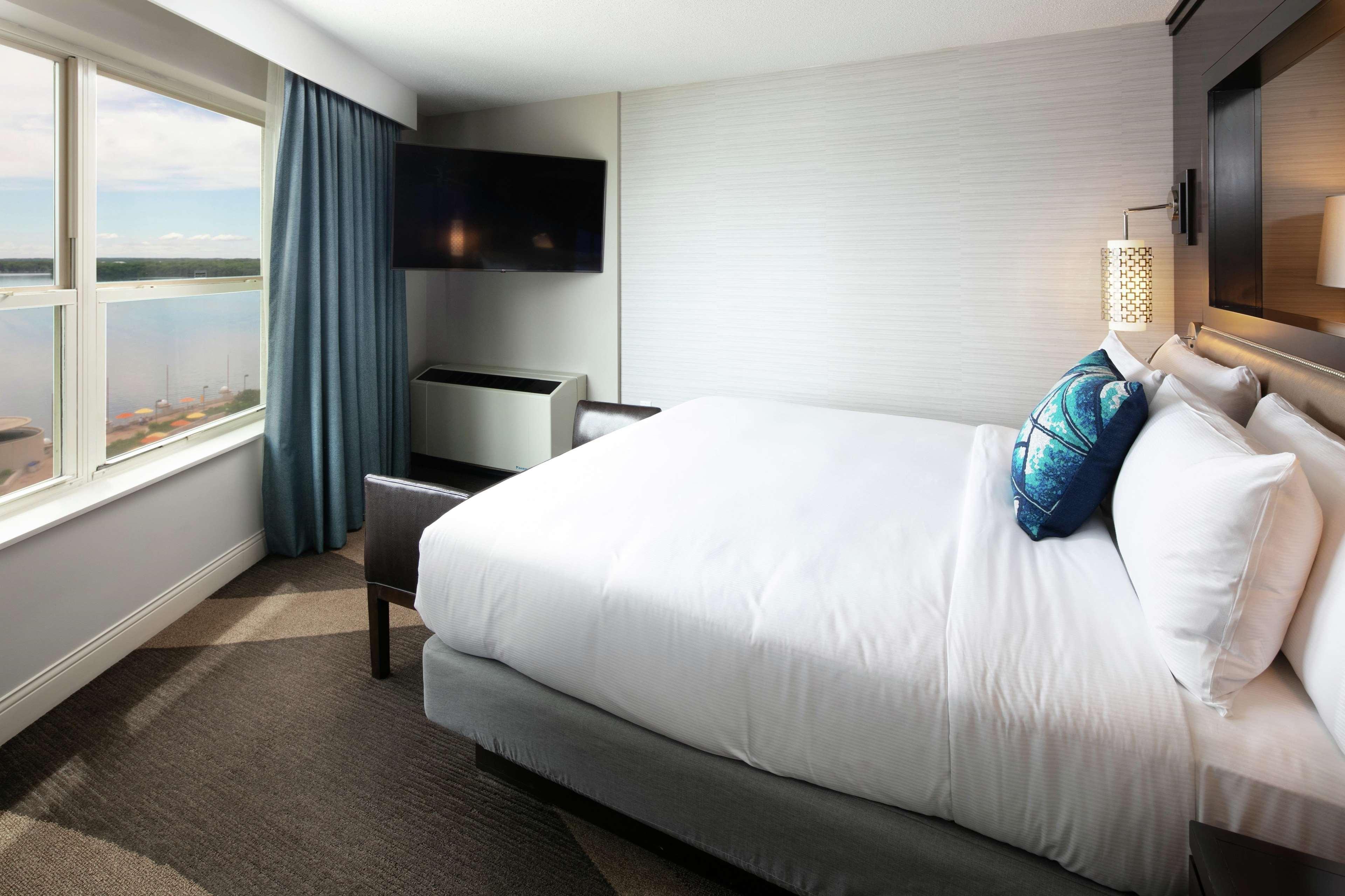 Hilton Madison Monona Terrace Ξενοδοχείο Εξωτερικό φωτογραφία