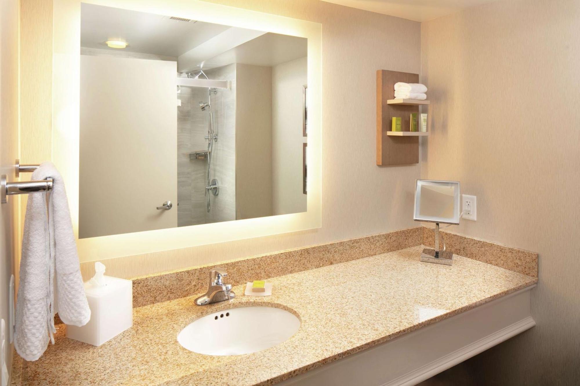 Hilton Madison Monona Terrace Ξενοδοχείο Εξωτερικό φωτογραφία