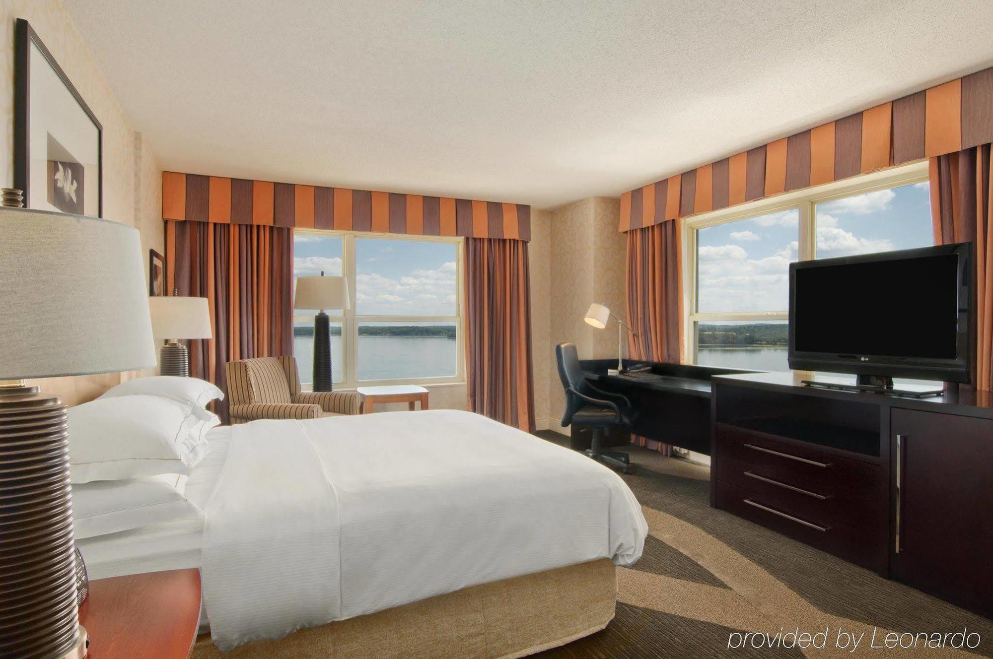 Hilton Madison Monona Terrace Ξενοδοχείο Δωμάτιο φωτογραφία